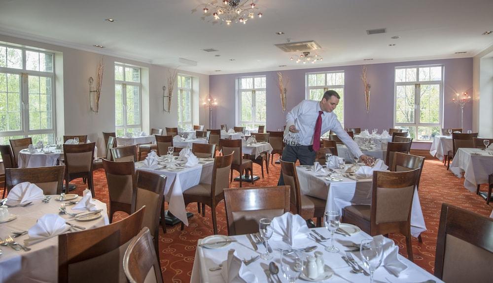 Innisfallen Hotel คิลลาร์นีย์ ภายนอก รูปภาพ