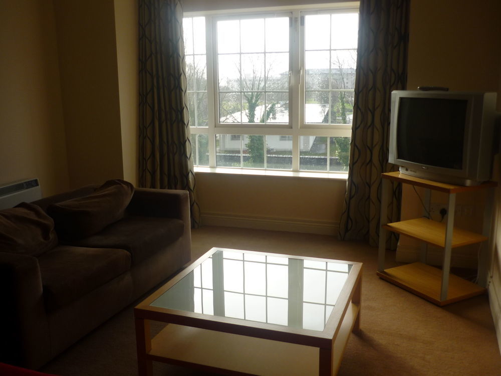 Innisfallen Hotel คิลลาร์นีย์ ภายนอก รูปภาพ